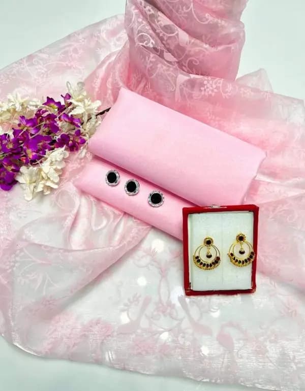 3 Pcs Qattan Silk Shirt And Trouser Organza Beautiful Print Dupatta Buttons Earrings Beauty collectionCL4772